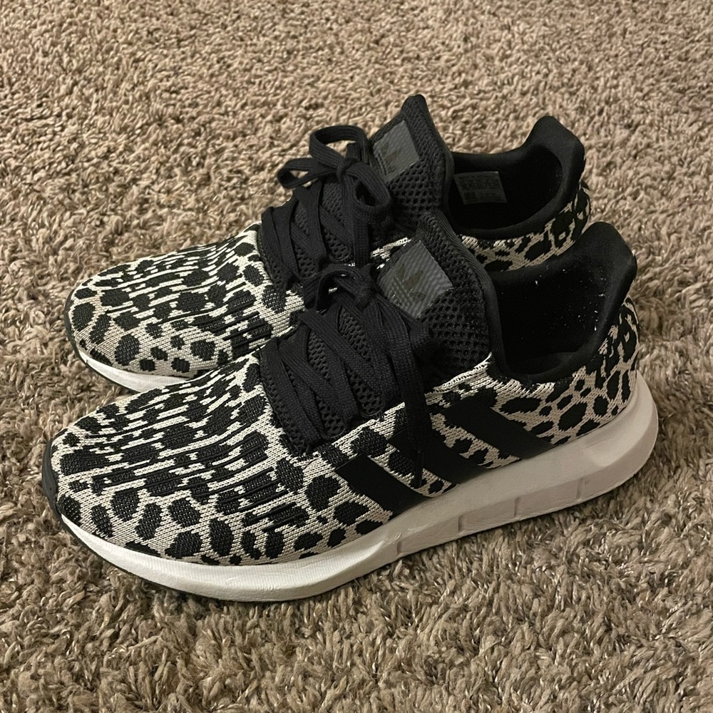 Adidas Swift Leopard Sneakers